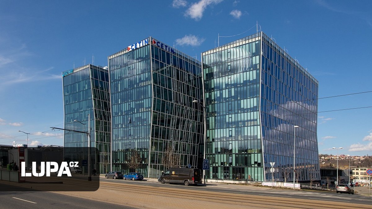 CETIN loni do sítí investoval 6,6 miliardy, půjčil si 4,5 miliardy na koupi Nej.cz a vyplatil pěknou dividendu