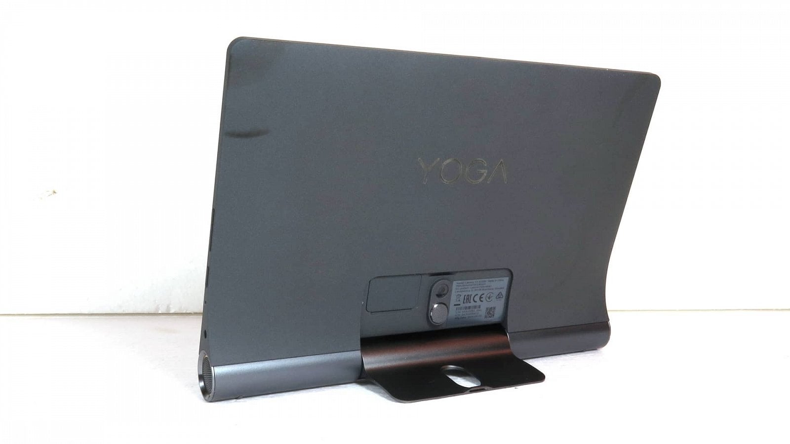 Lenovo Yoga Smart Tab foto15